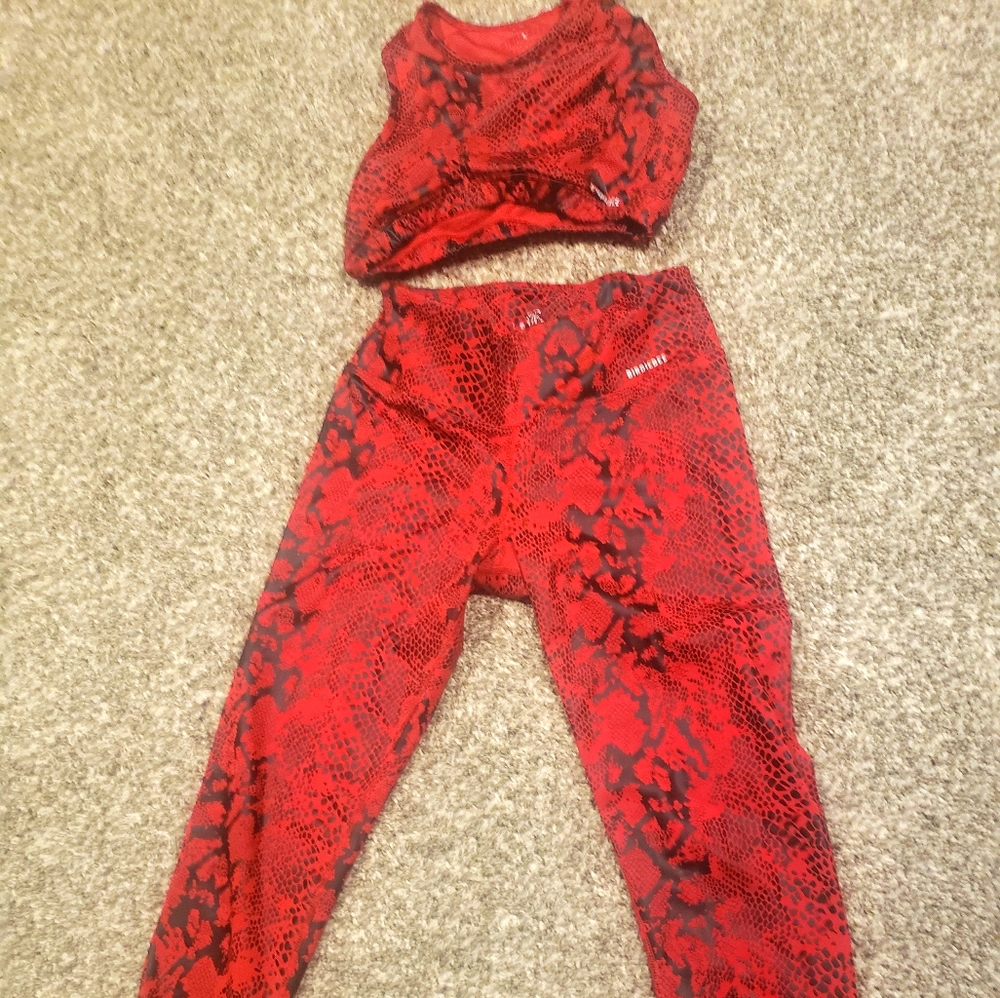 Birdiebee snake skin bra and leggings set